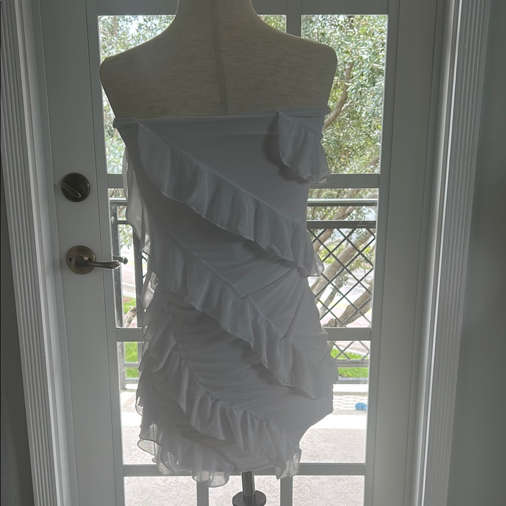 Amazon Strapless White Ruffle Dress - Picture 2 of 2